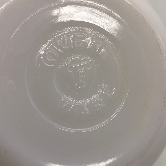 Federal Glass White With Green Polka Dots Bowl - Picture 3 of 6